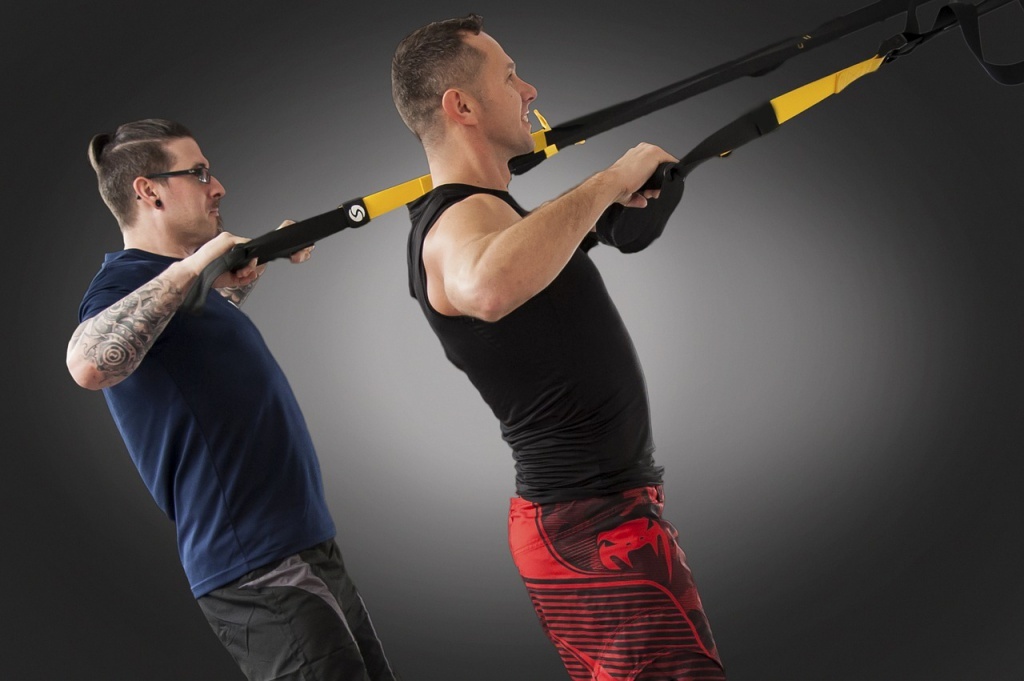 Exercice poids du corps avec sangle TRX